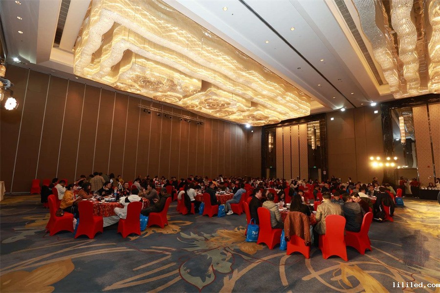 ac米兰app苹果二十五周年年会6