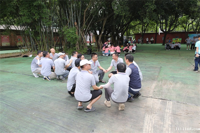 ac米兰app苹果-帽峰山生态园团建团建-趣味活动4